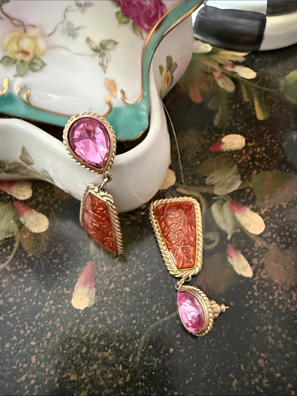 Pink and Orange Gold-Tone Drop Earrings - Edgar Berebi